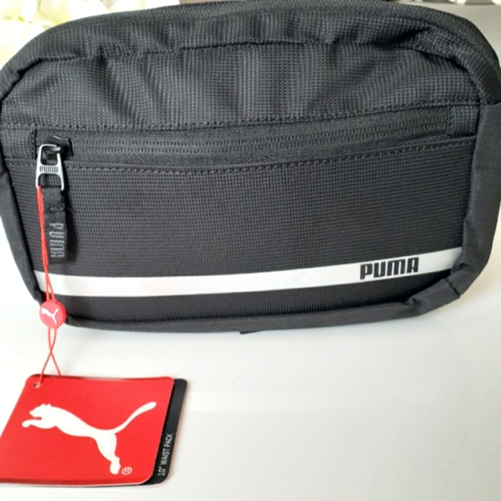 PUMA formation waste pack NWT Color: Black/Silver